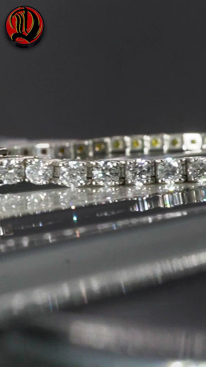 14kt White Gold Tennis Bracelet with VS Gradient Colored Diamonds